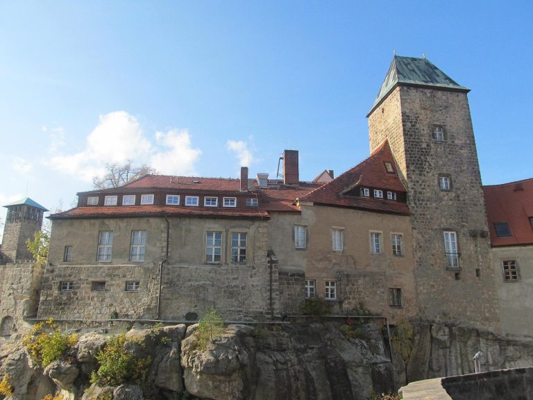 Hohnstein Castle: Medieval Lordship, Prison, and Youth Hostel in Germany