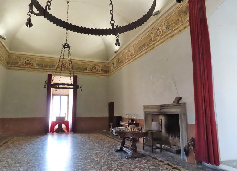 Castello Pallavicino: Medieval Fortress of Varano de’ Melegari