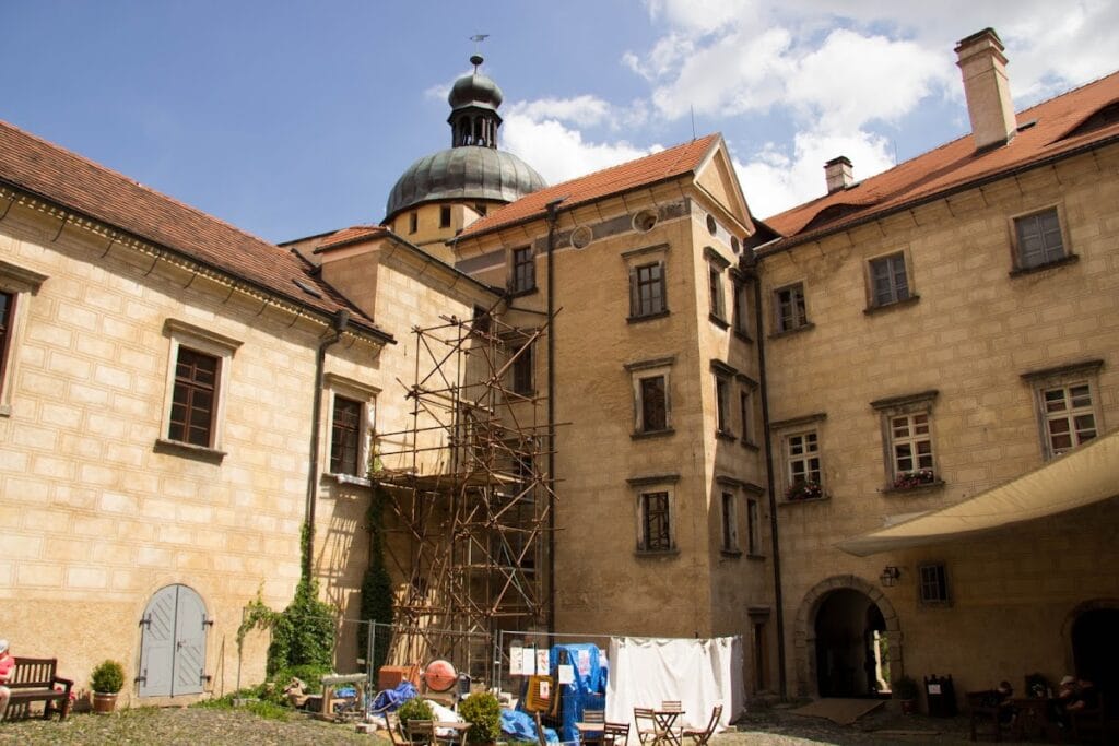 Grabštejn: A Gothic Castle and Renaissance Chateau in Czechia 4 Grabštejn