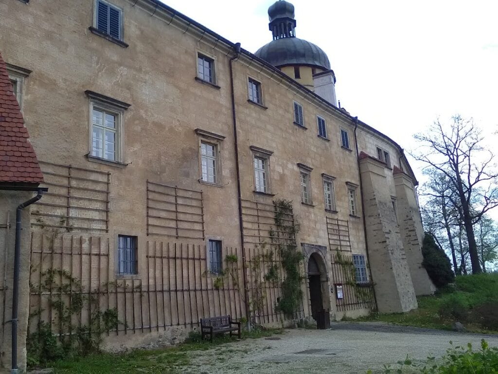 Grabštejn: A Gothic Castle and Renaissance Chateau in Czechia 5 Grabštejn