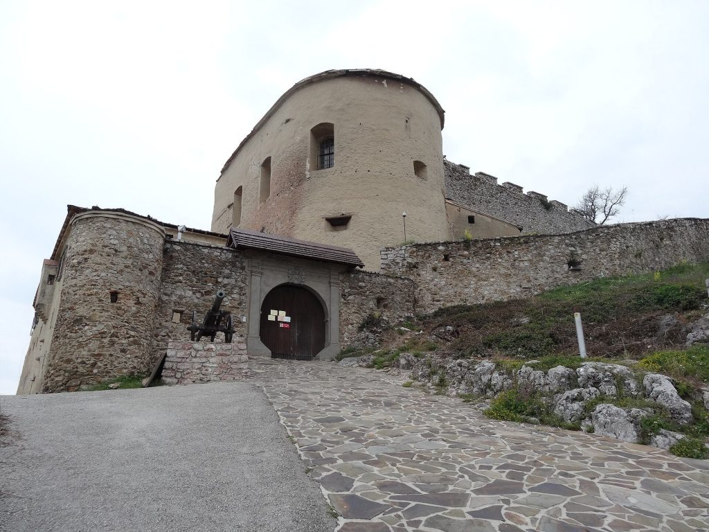 Krásna Hôrka Castle