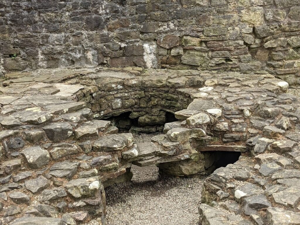 Coity Castle: A Norman Frontier Stronghold in Wales 4 Coity Castle