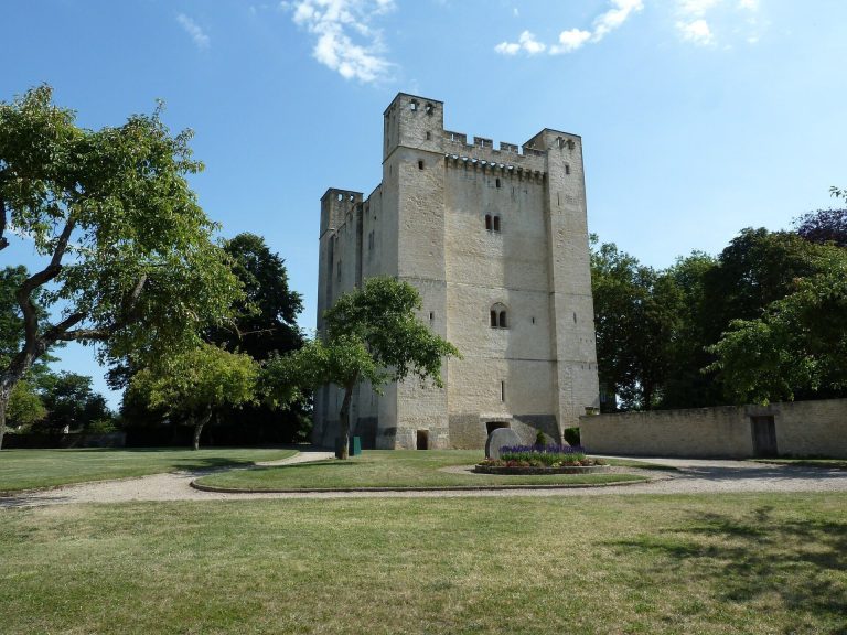 Donjon de Chambois: A Medieval Fortified Tower in Normandy