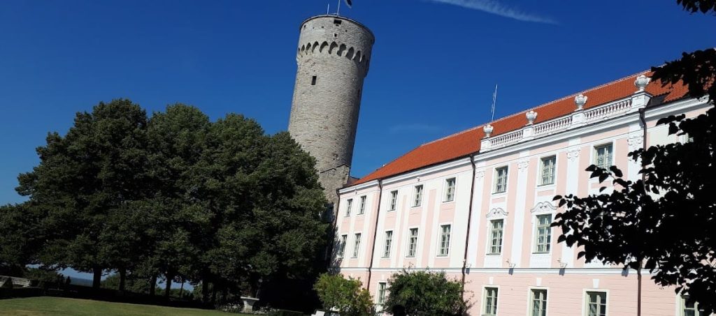 Toompea Castle: Estonia’s Historic Parliamentary Fortress 3 Toompea Castle