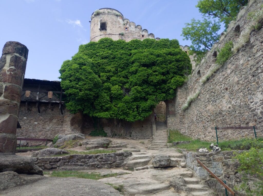Chojnik Castle: A Medieval Mountain Fortress in Poland 2 Chojnik Castle
