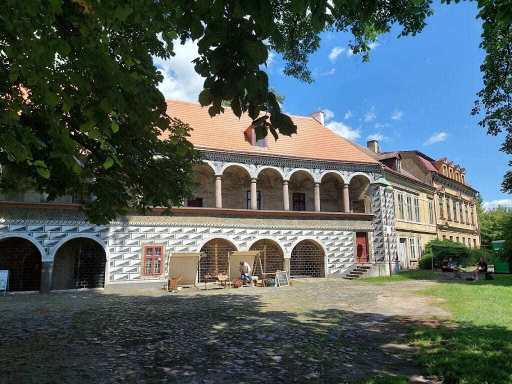 Lipý Castle: A Historic Water Castle in Česká Lípa, Czech Republic 7 Lipý Castle