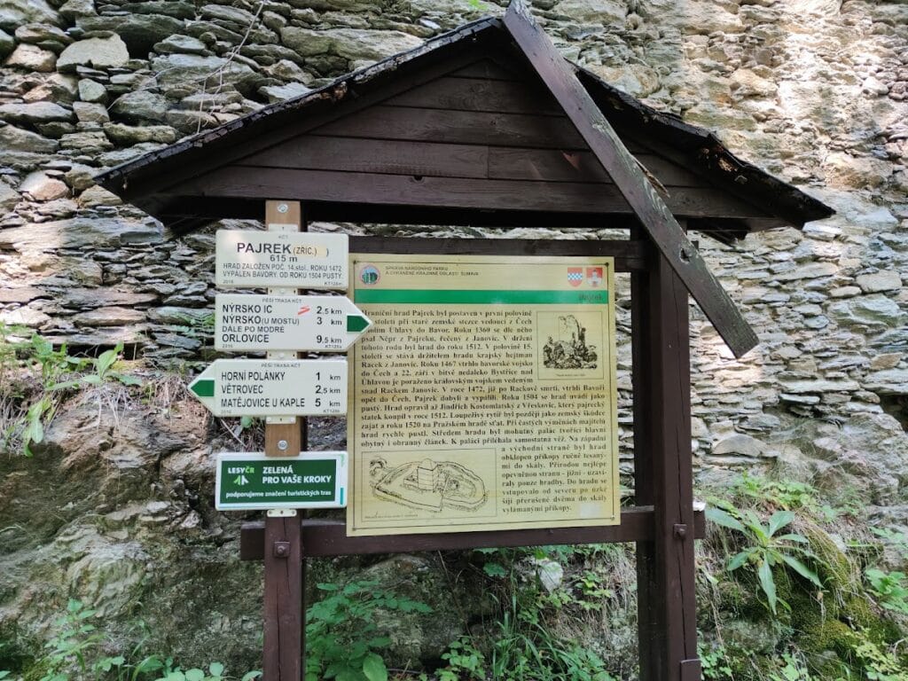 Pajrek: A Ruined Gothic Castle in Czechia 3 Pajrek
