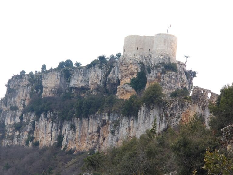 Lampron Fortress: An 11th-Century Armenian Stronghold in Turkey