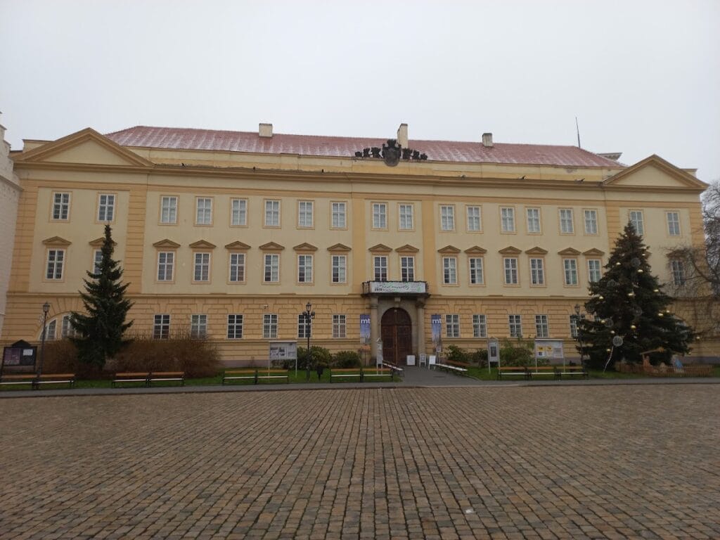 Teplice Castle: Former Monastery and Aristocratic Palace 1 Teplice Castle
