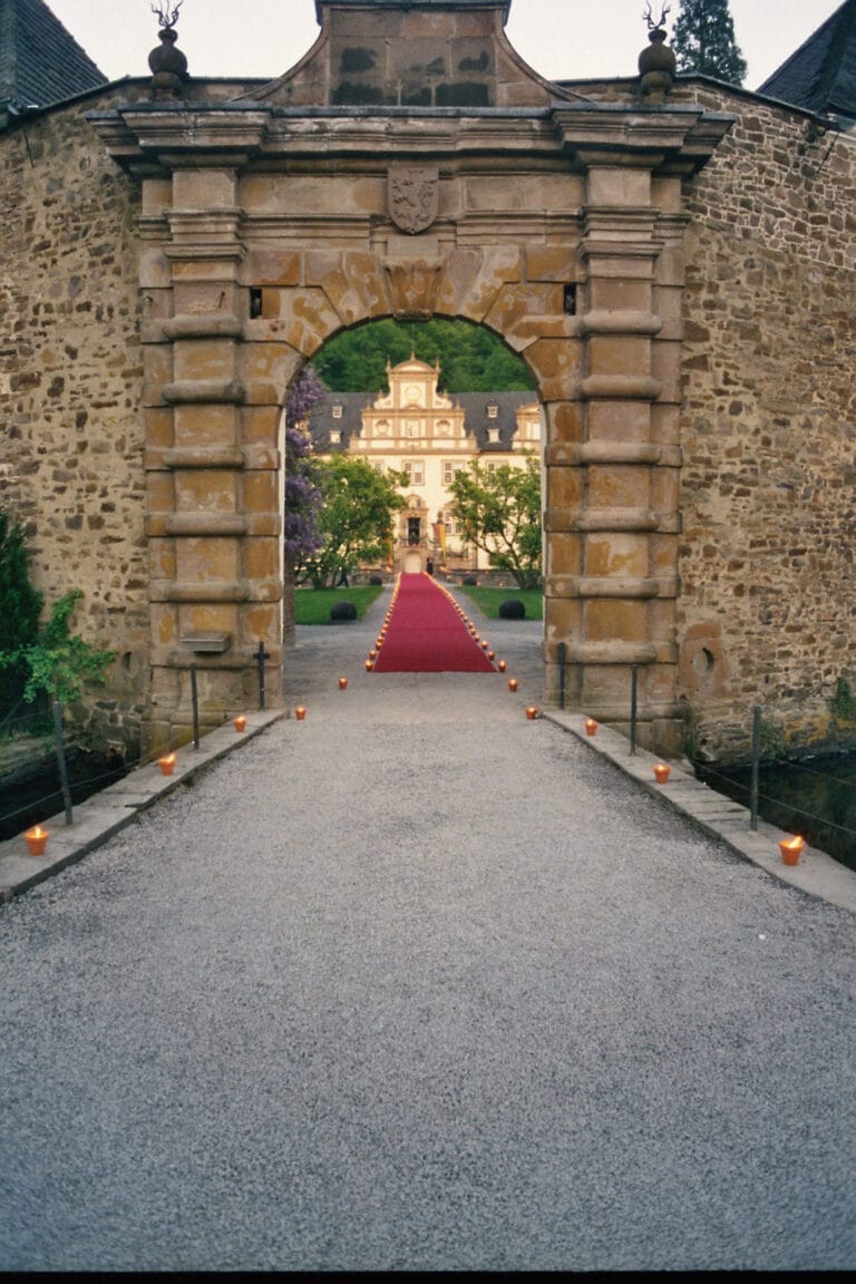 Ehreshoven Castle: A Historic Medieval and Noble Residence in Germany