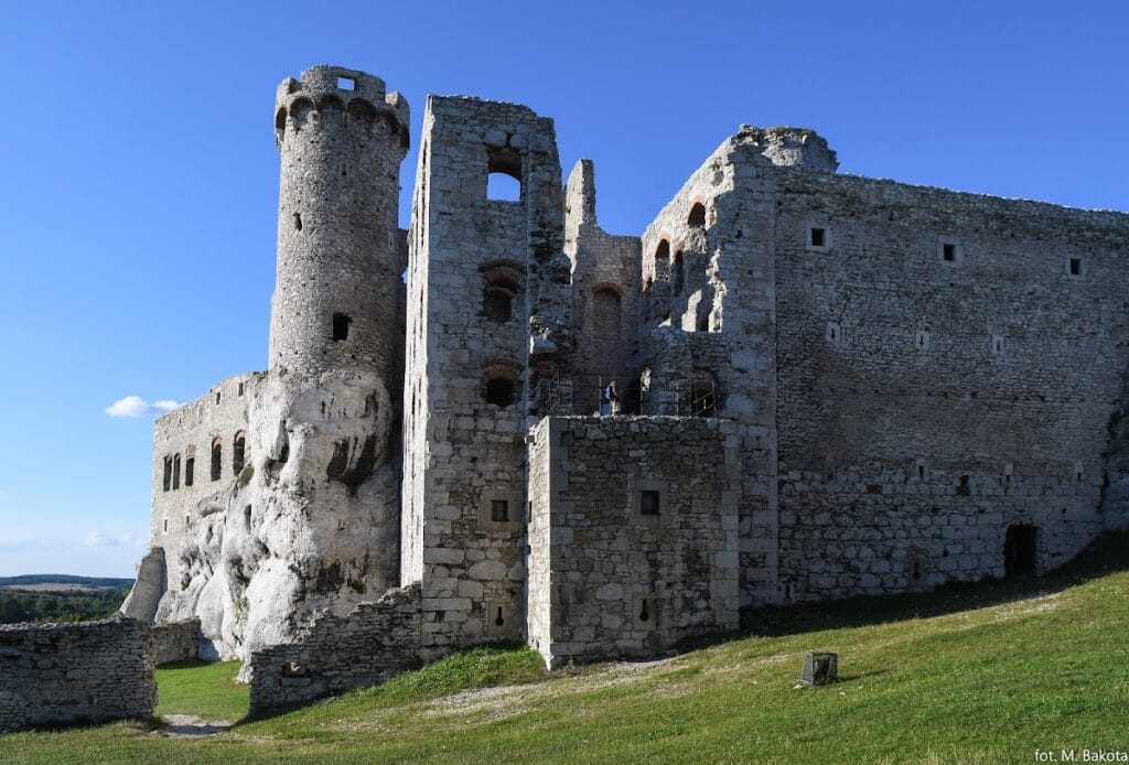 Ogrodzieniec Castle