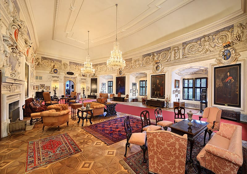 Český Šternberk Castle: A Historic Gothic Fortress in the Czech Republic 6 Český Šternberk Castle