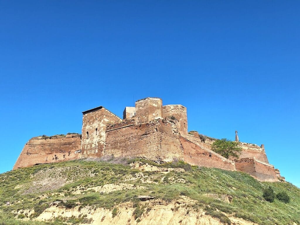 Monzón Castle