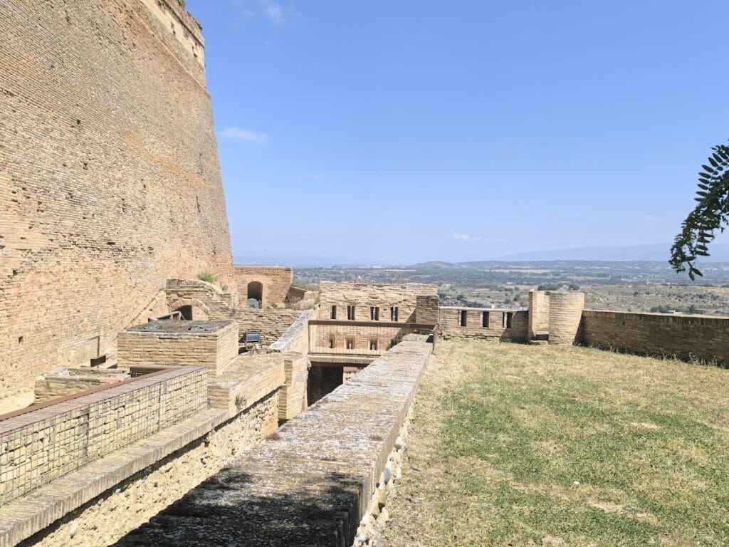 Monzón Castle