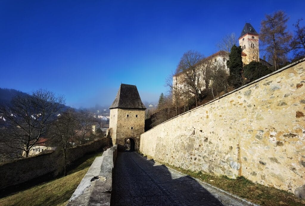 Vimperk Castle: A Medieval Fortress and Renaissance Residence in Czechia 4 Vimperk