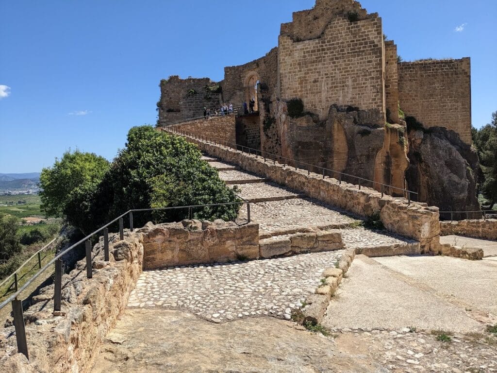 Castle of Montesa: A Gothic Military-Monastic Fortress in Spain 1 Castle of Montesa