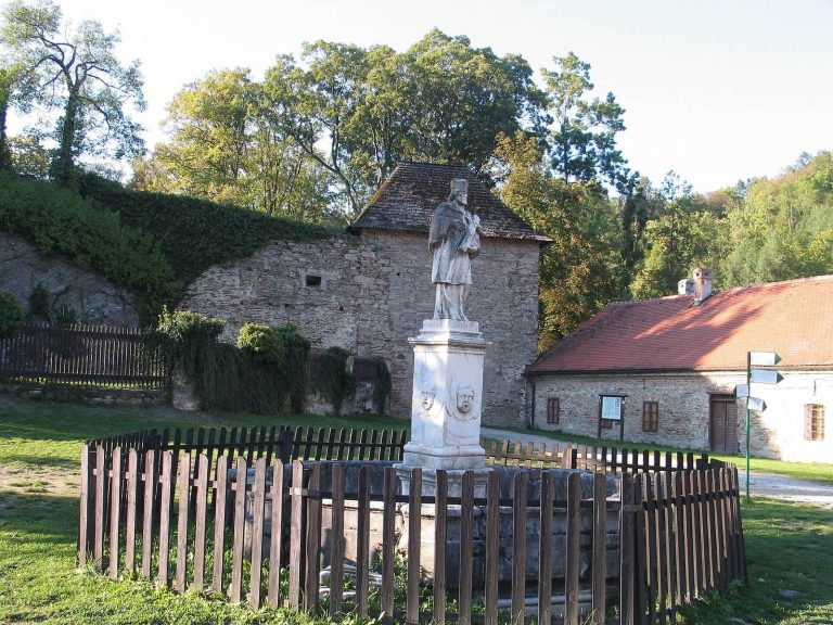 Pernštejn Castle: A Gothic-Renaissance Fortress in Czechia