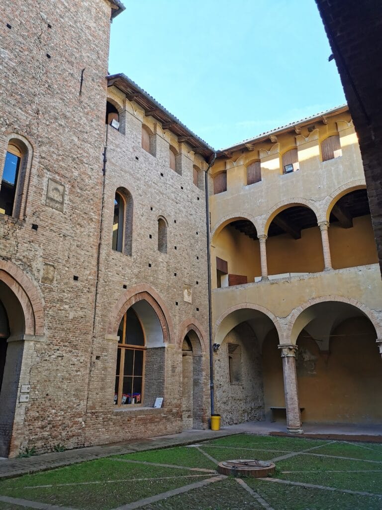 Rocca dei Bentivoglio: A Historic Fortress and Noble Residence in Bazzano, Italy 9 Rocca dei Bentivoglio