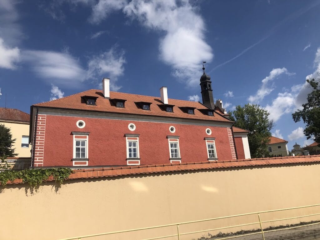 Savoia Castle: A Historic Medieval and Renaissance Fortress in Škvorec, Czech Republic 9 Savoia Castle