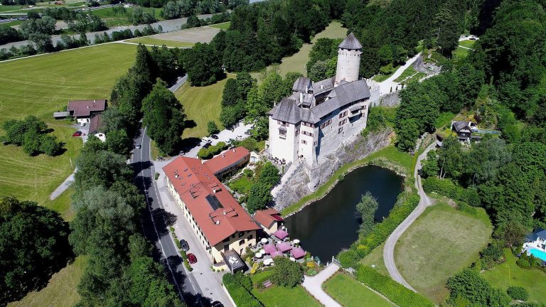 Schloss Matzen: A Medieval Castle and Historic Estate in Austria