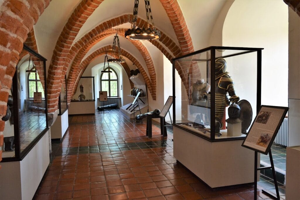 Castle of Warmian Bishops in Lidzbark Warmiński: A Gothic Episcopal Residence in Poland 2 Castle of Warmian Bishops in Lidzbark Warmiński