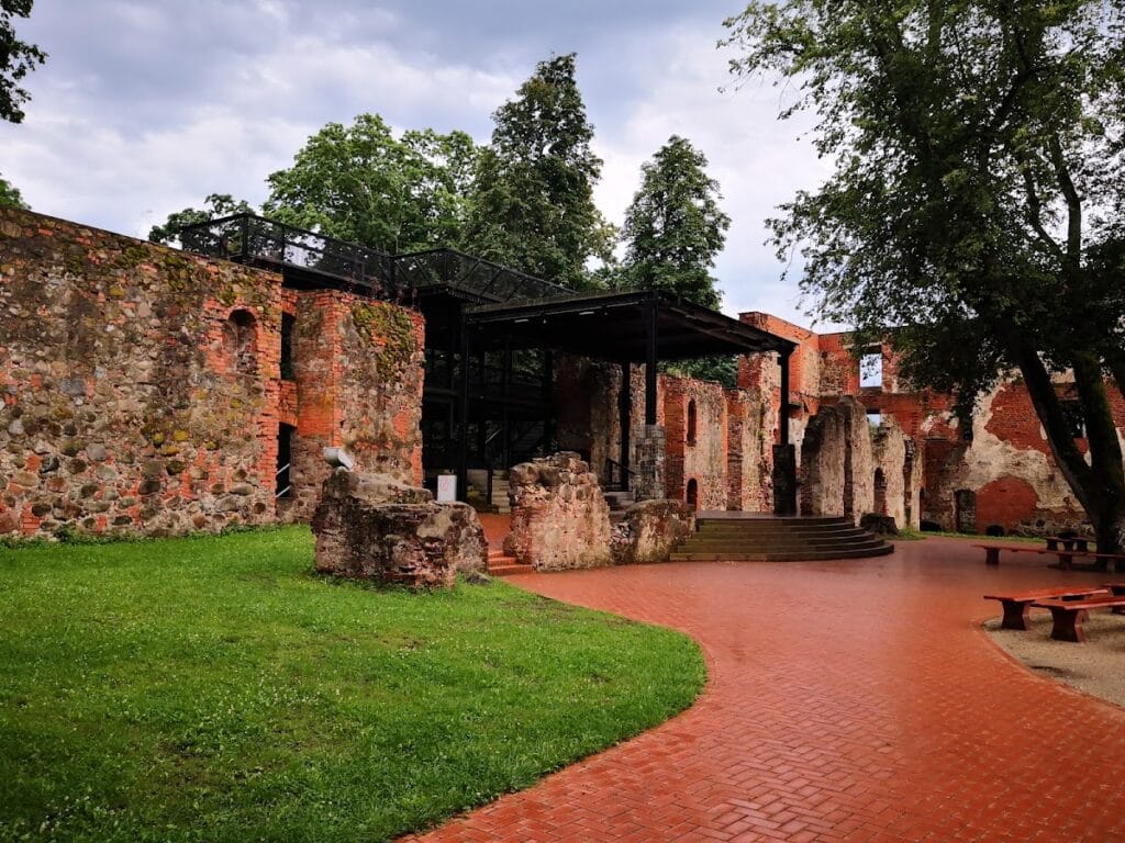 Grobiņa Castle