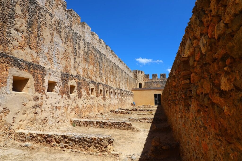 Frangokastello: A Venetian Fortress on Crete 3 Frangokastello