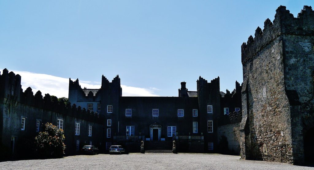 Howth Castle