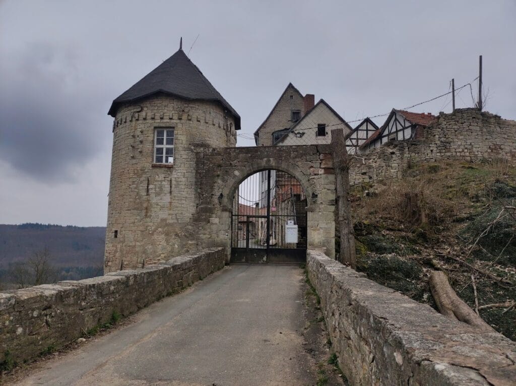 Burg Gleichenstein: A Clerical Hilltop Castle in Germany 2 Burg Gleichenstein