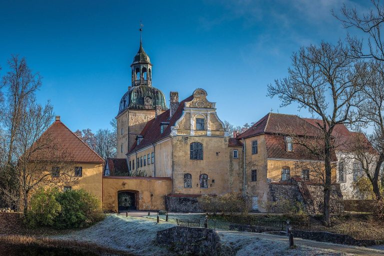 Lielstraupe Castle: A Medieval Castle and Baroque Residence in Latvia