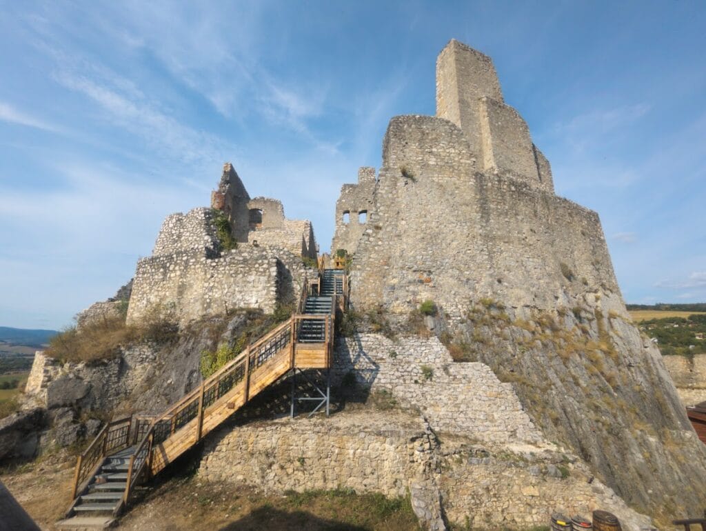 Beckov Castle: A Medieval Fortress and Noble Residence in Slovakia 4 Beckov Castle