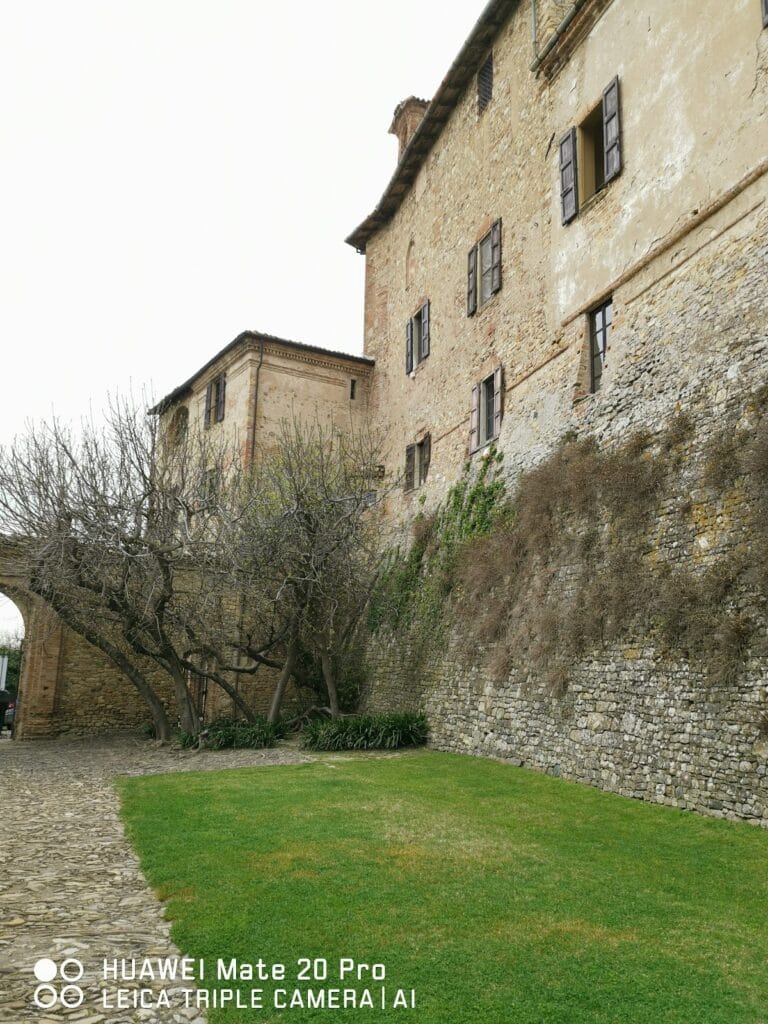 Scipione Castle