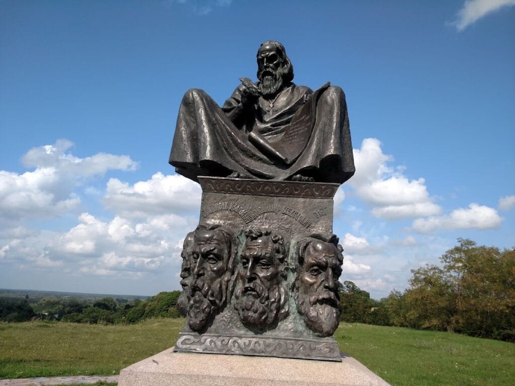 Lyubech Citadel: A Historic East Slavic Fortress in Ukraine 6 Lyubech citadel