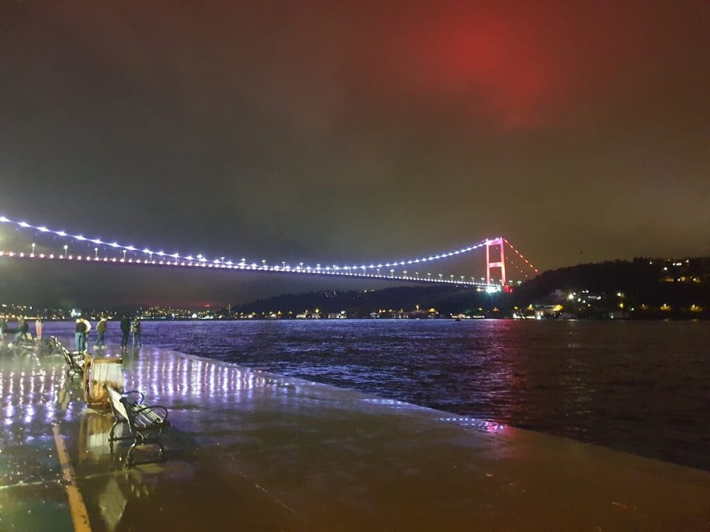 Rumelihisarı: An Ottoman Fortress Controlling the Bosphorus 5 Rumelihisarı