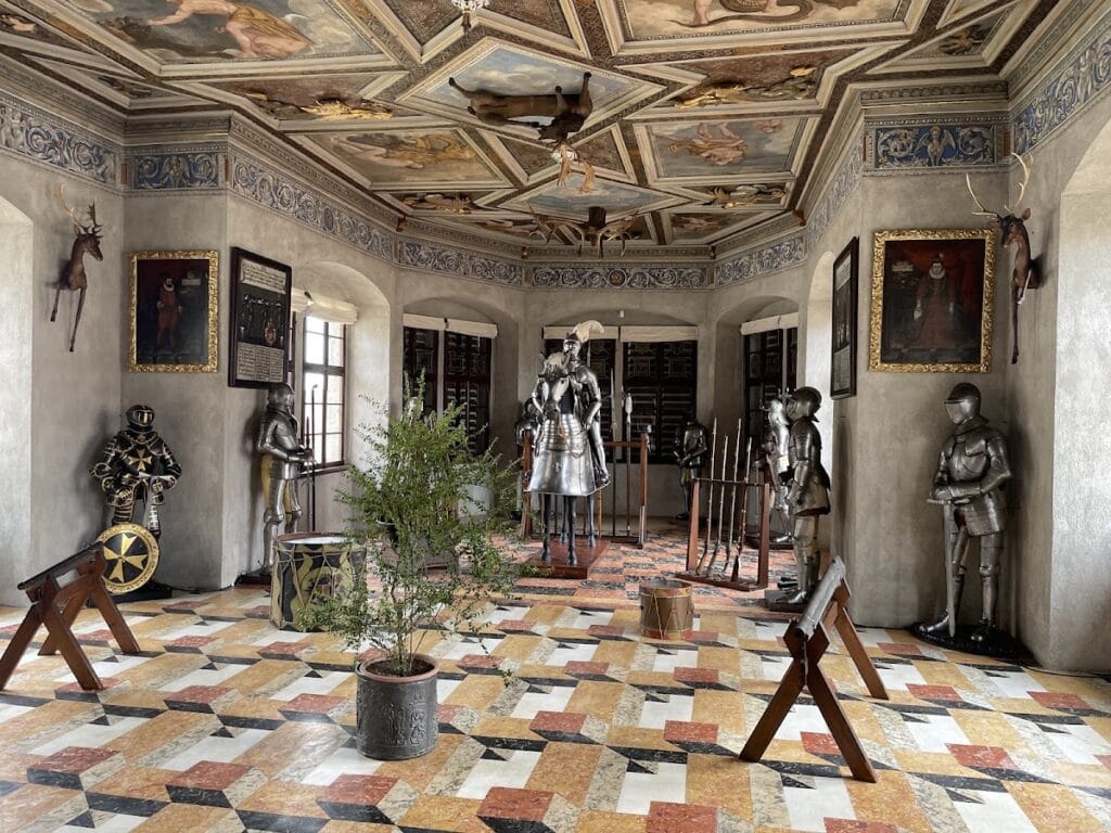 Telč Château: A Historic Renaissance Water Castle in the Czech Republic 9 Telč château