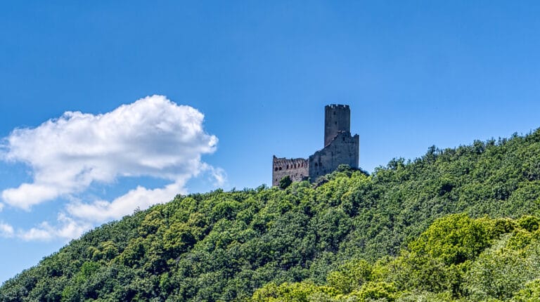 Château de l’Ortenbourg: A Medieval Fortress in Scherwiller, France