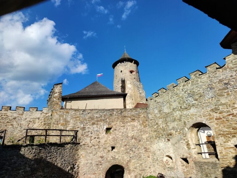 Ľubovňa Castle: A Historic Border Fortress in Slovakia