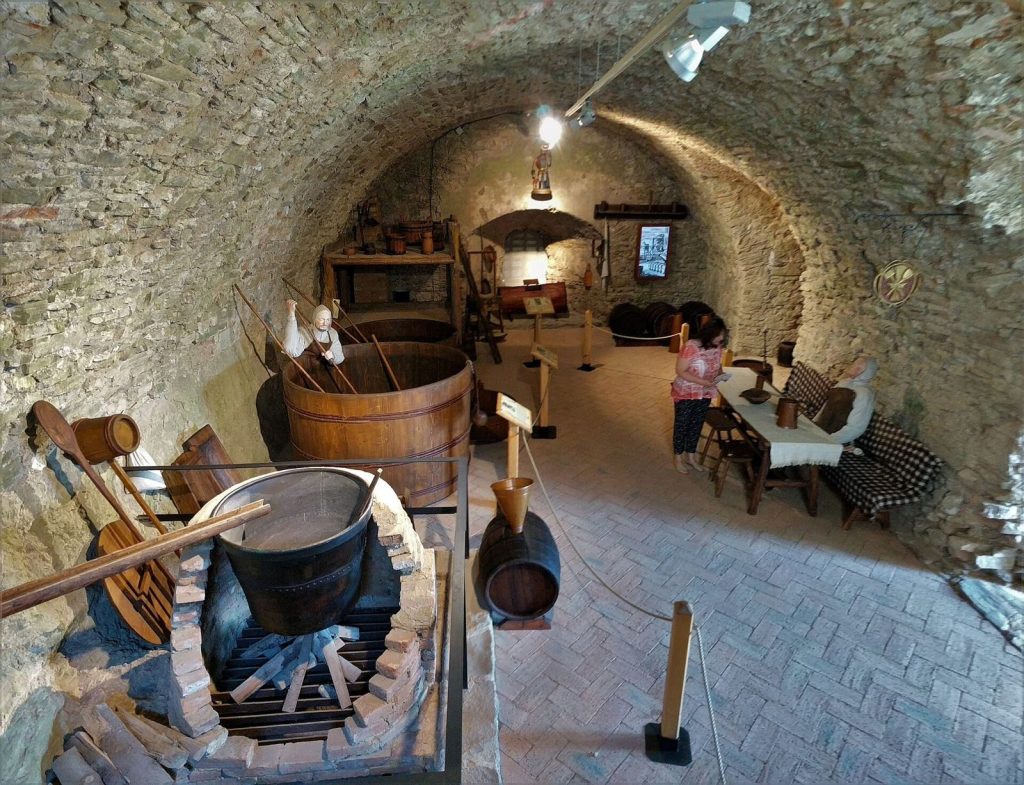 Ľubovňa Castle: A Frontier Fortress in Slovakia 3 Ľubovňa Castle