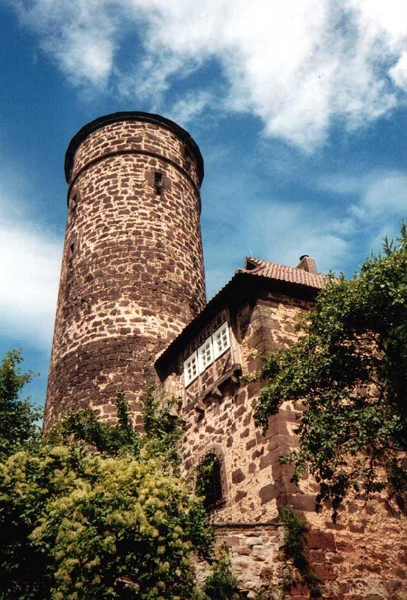Castle of Ludwigstein: A Late-Medieval Hessian Administrative and Youth Castle