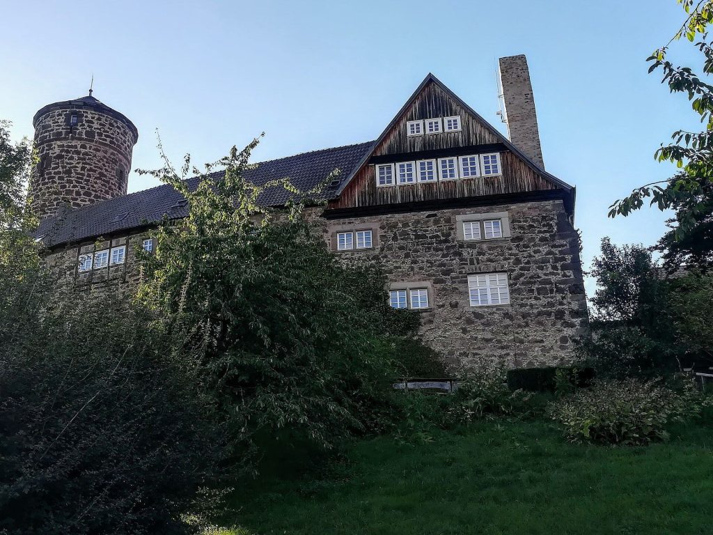 Castle of Ludwigstein: A Late-Medieval Hessian Administrative and Youth Castle 4 Castle of Ludwigstein