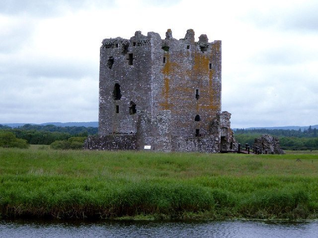 Threave Castle: A Black Douglas Stronghold in Scotland
