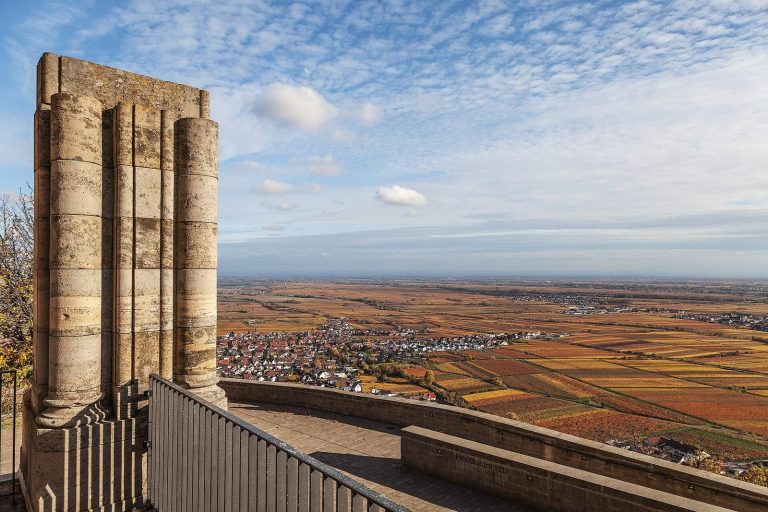 Hambach Castle: A Medieval Stronghold and Symbol of German Democracy