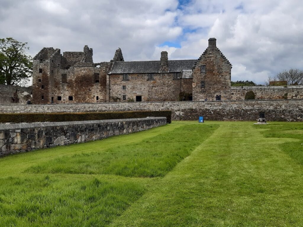 Aberdour Castle: A Historic Scottish Noble Residence 7 Aberdour Castle
