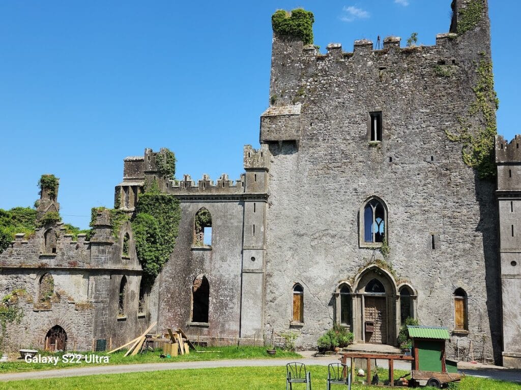 Leap Castle: A Gaelic Irish Tower House in County Offaly 1 Leap Castle