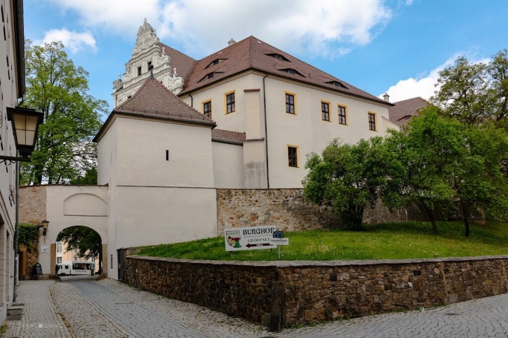 Ortenburg: A Historic Hilltop Castle in Bautzen, Germany 3 Ortenburg