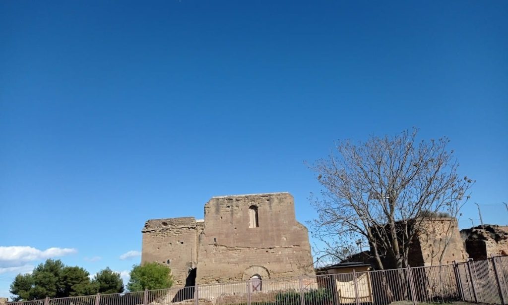 Castell de Gardeny: A Templar Commandery and Fortress in Lleida, Spain 1 Castell de Gardeny