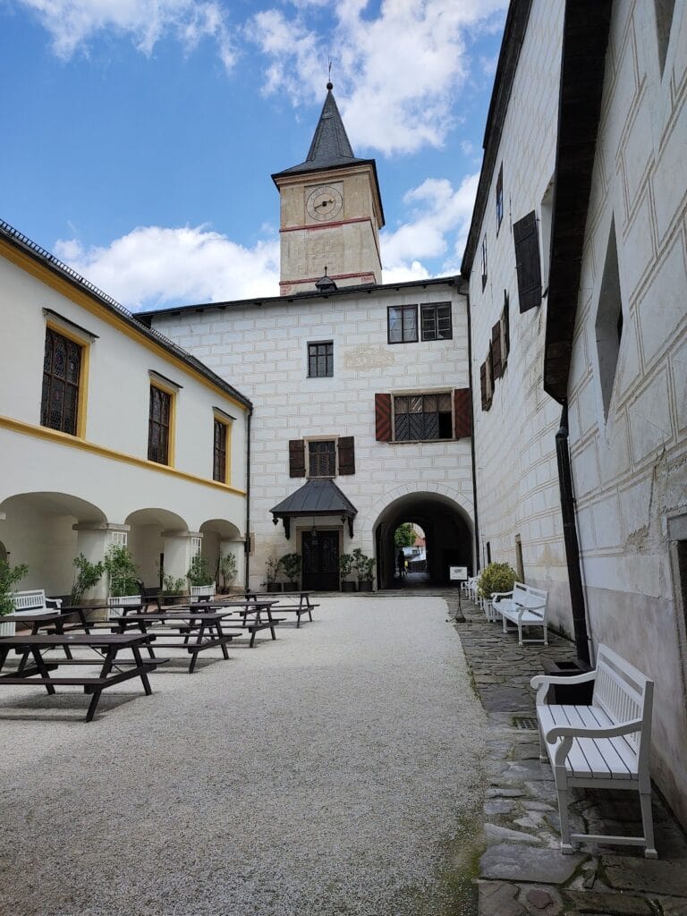 Rožmberk Castle: A Historic Fortress and Residence in the Czech Republic 10 Rožmberk Castle