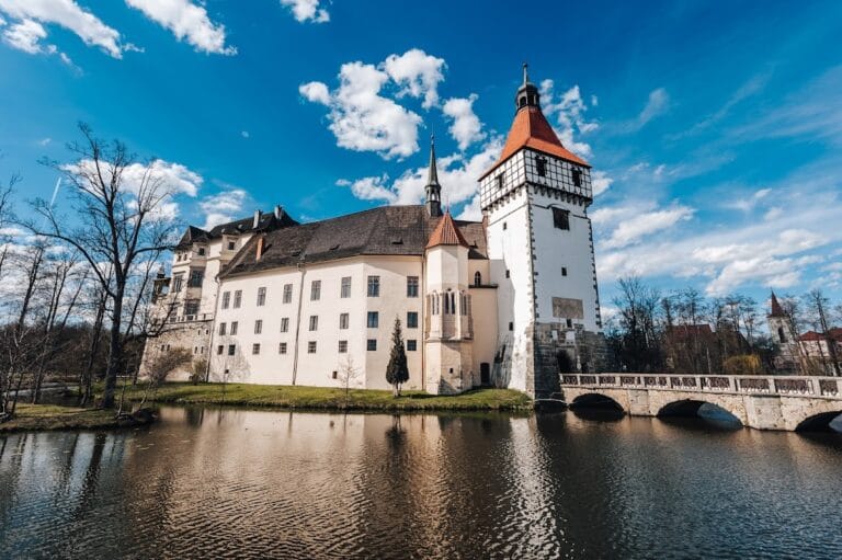 Blatná Chateau: A Historic Water Castle in the Czech Republic
