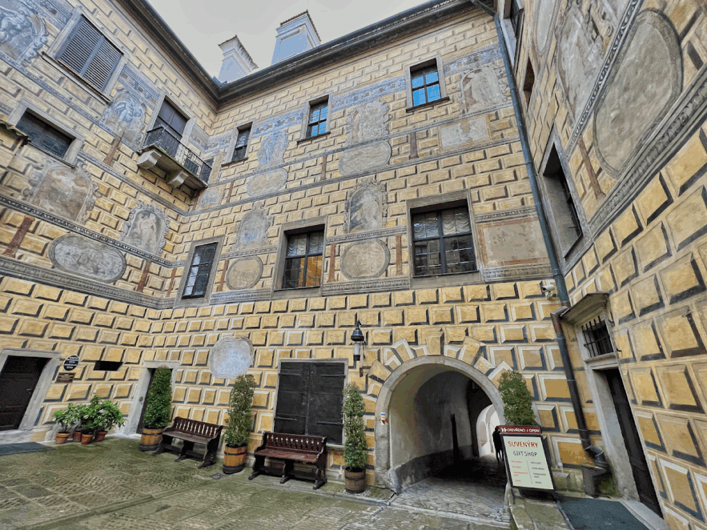 Český Krumlov Castle: A Historic Medieval Fortress in the Czech Republic 9 Český Krumlov Castle