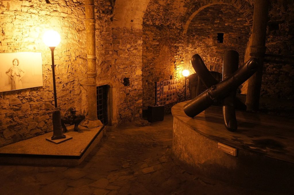 Český Krumlov Castle: A Bohemian Medieval and Baroque Palace Complex 5 Český Krumlov Castle